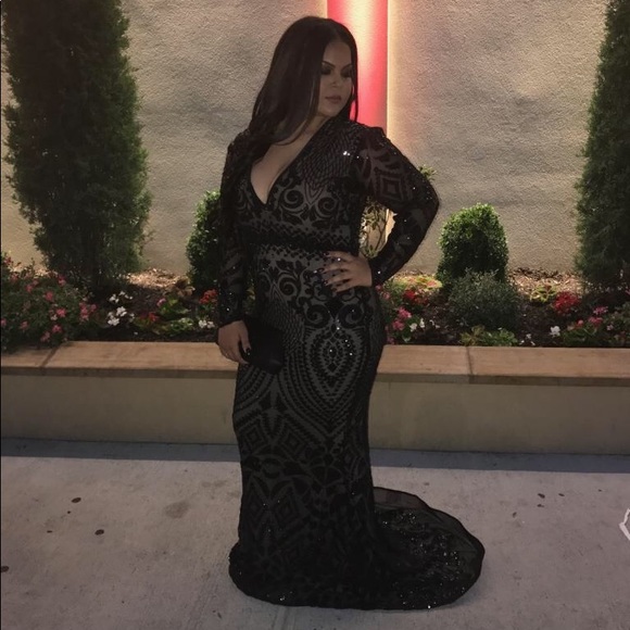Custom Black Long Sleeve Prom Gown - Picture 1 of 3